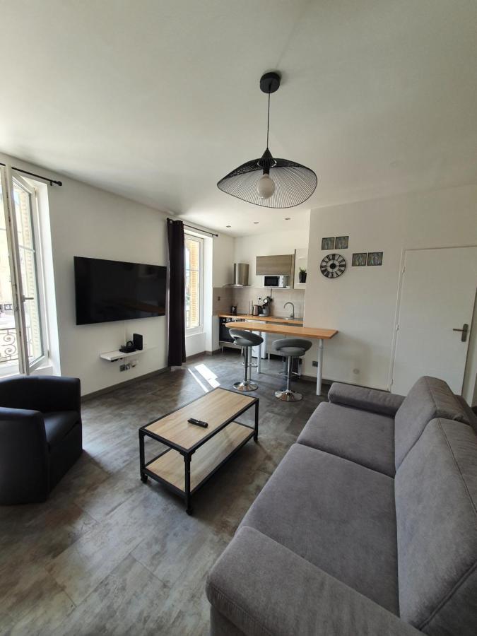 Charleville-Mézières Studio De L'Hotel De Ville מראה חיצוני תמונה